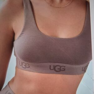 UGG WMNS bralette used size small in good condition